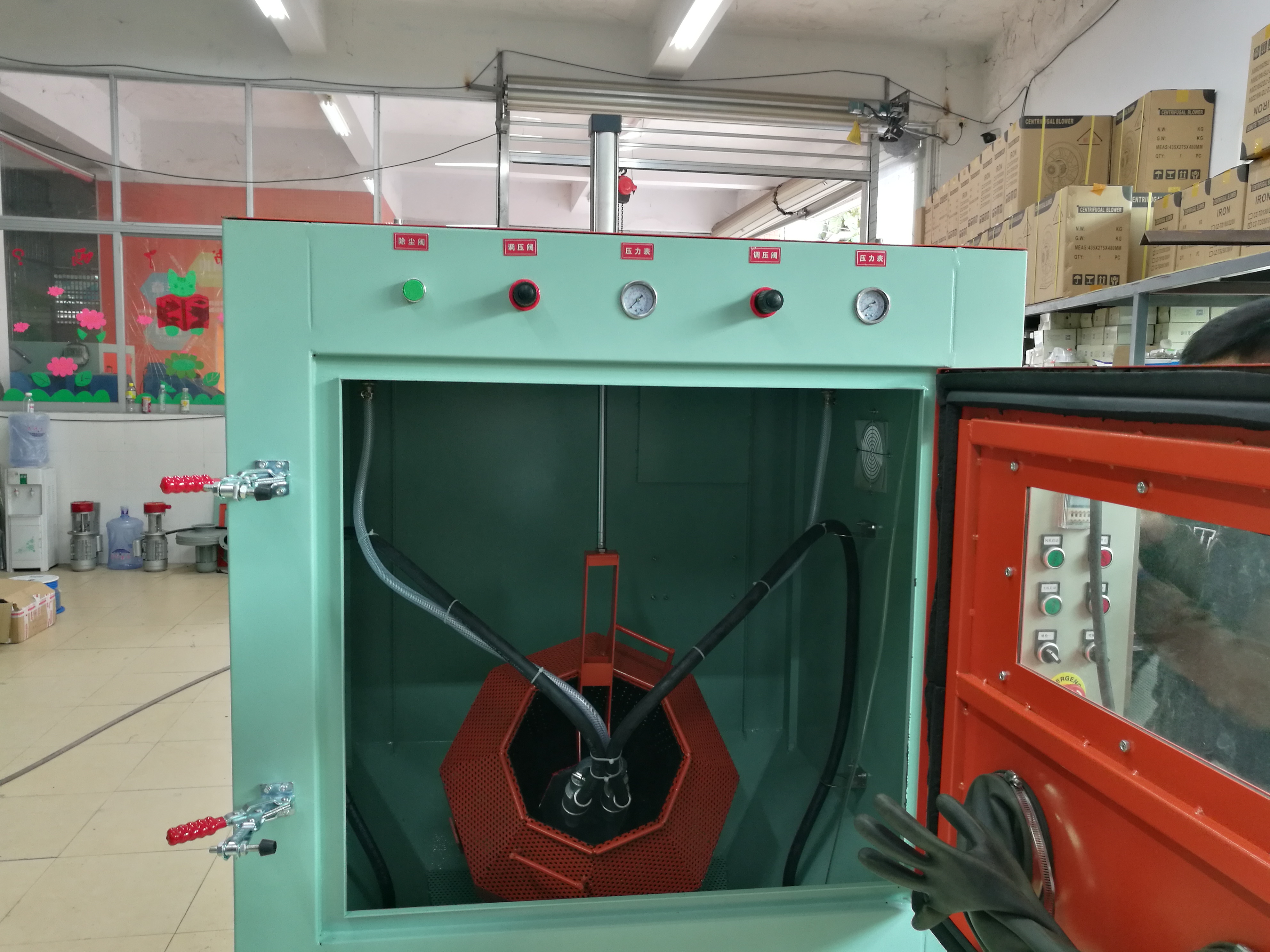 Rolling Basket Sandblasting Machine